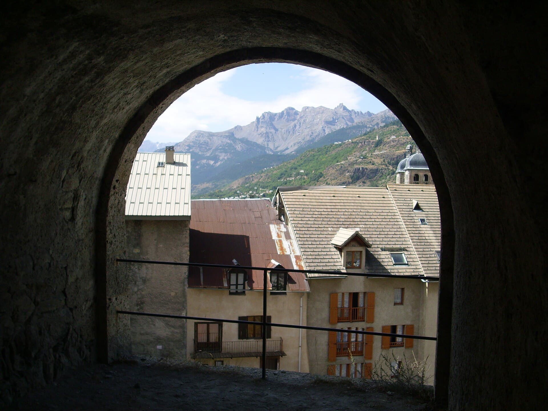 Déficit foncier en montagne : 21 400 € par an, mais trois ans en location nue